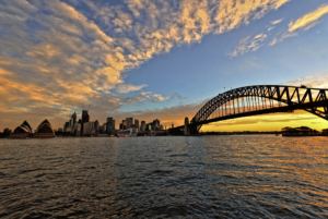 Sydney / Skyline mit Harbour Bridge und Opera House